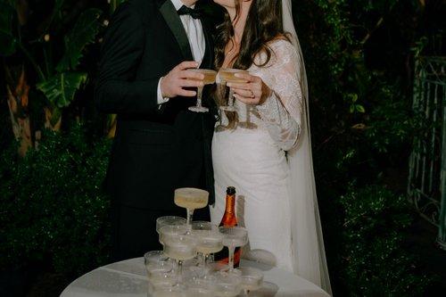 mobile - carousel-hero-element image-3