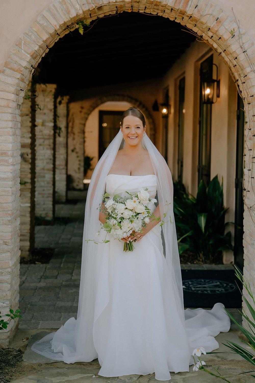 carousel-hero-element image-8