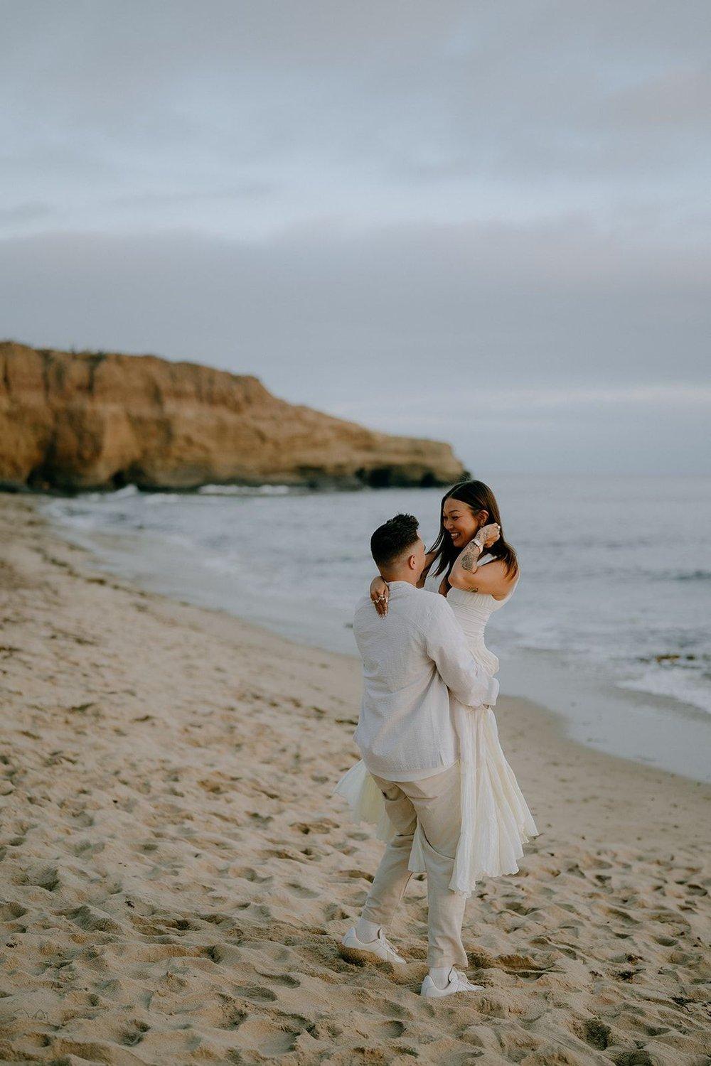 carousel-hero-element image-12