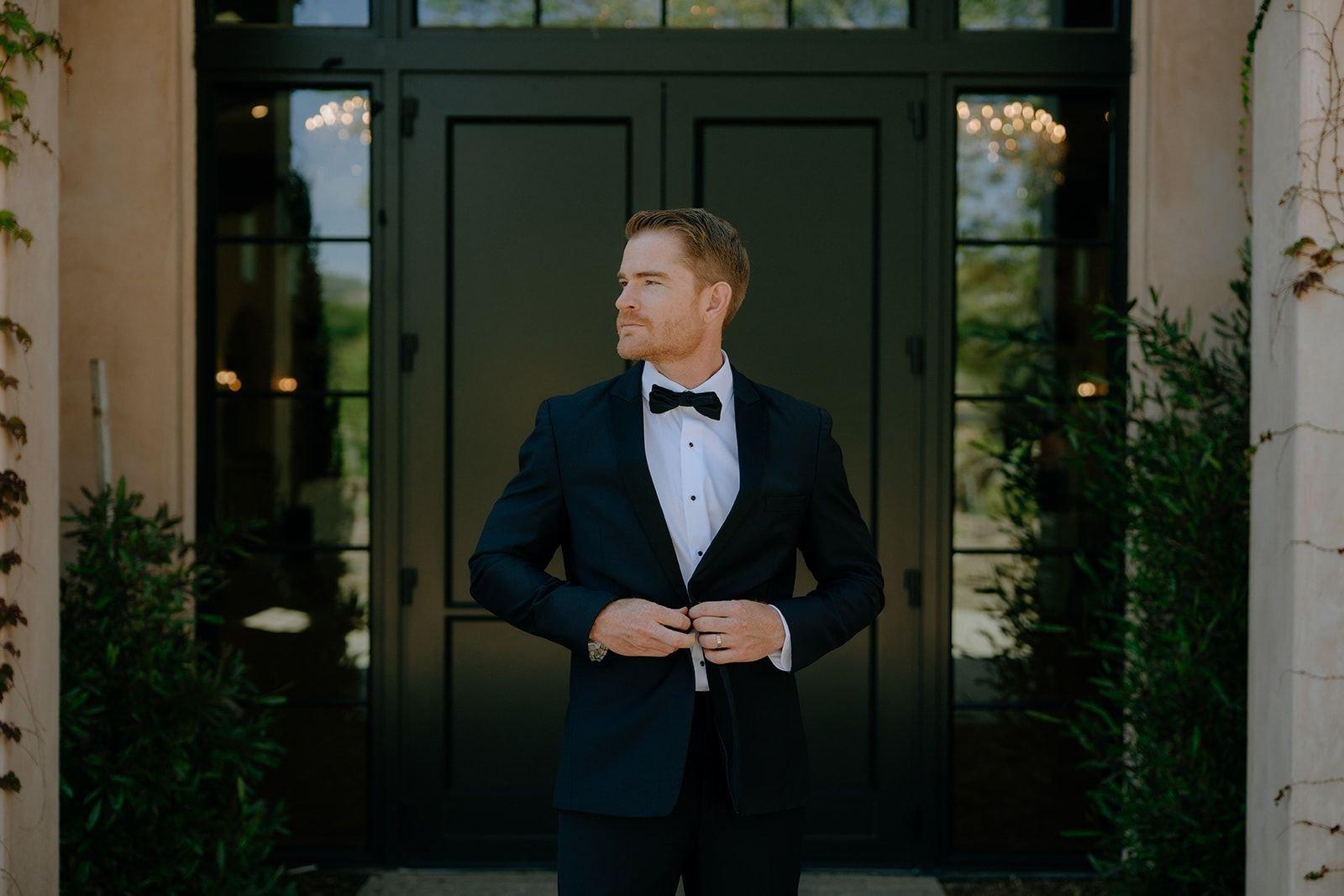 carousel-hero-element image-15