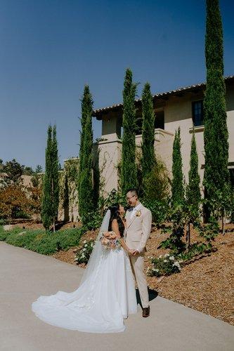 mobile - carousel-hero-element image-5