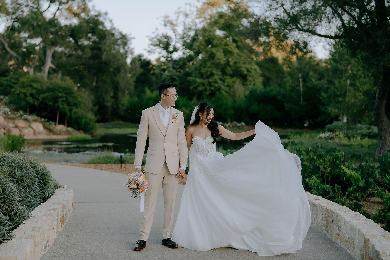 carousel-hero-element image-2