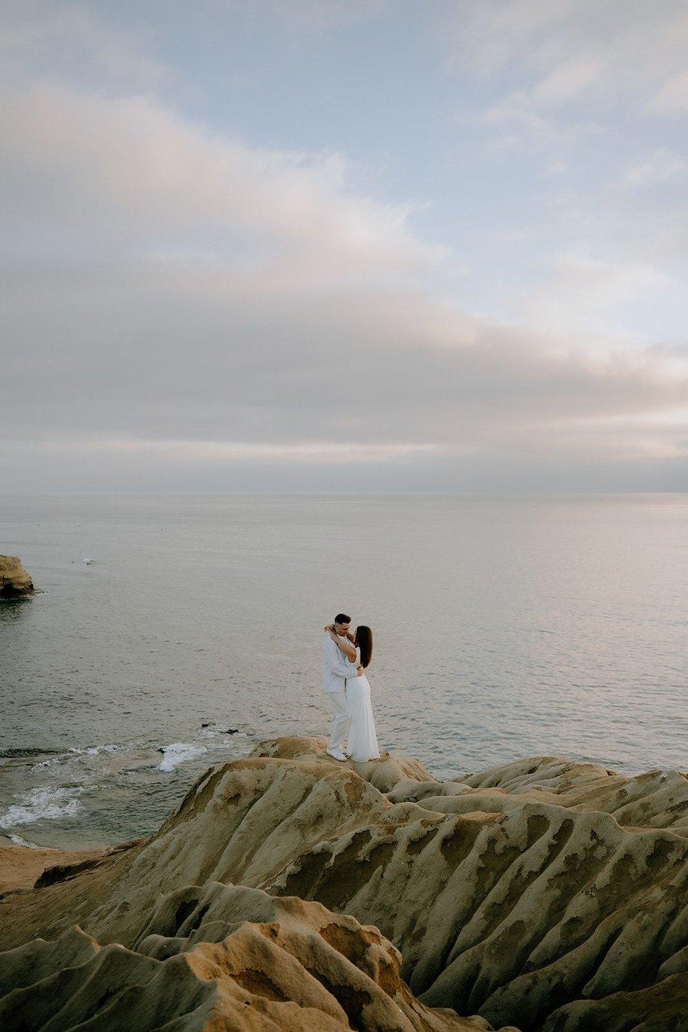 carousel-hero-element image-10