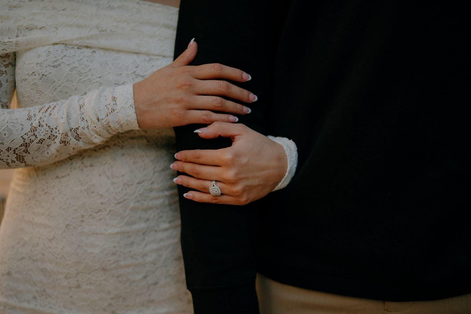 carousel-hero-element image-16