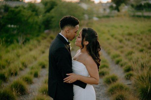 mobile - carousel-hero-element image-0