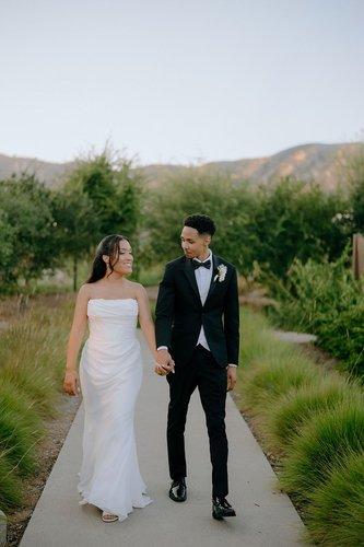 mobile - carousel-hero-element image-2